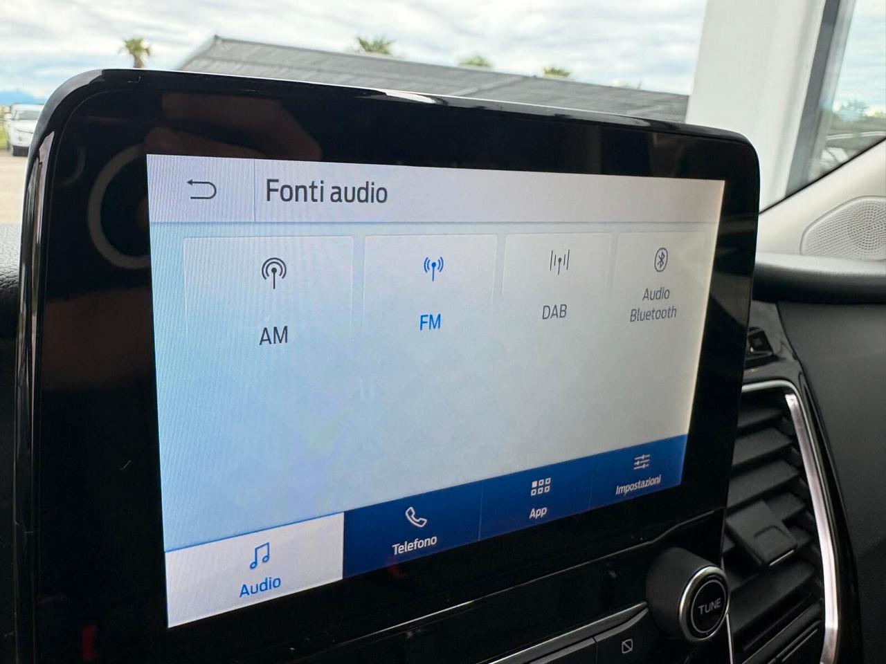 Ford Tourneo Custom 320 TITANIUM 2.0 EcoBlue PL 9 posti UNICO PR.