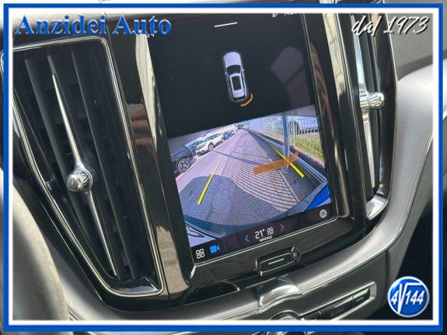 VOLVO XC60 B4 (d) AWD Geartronic Momentum Pro