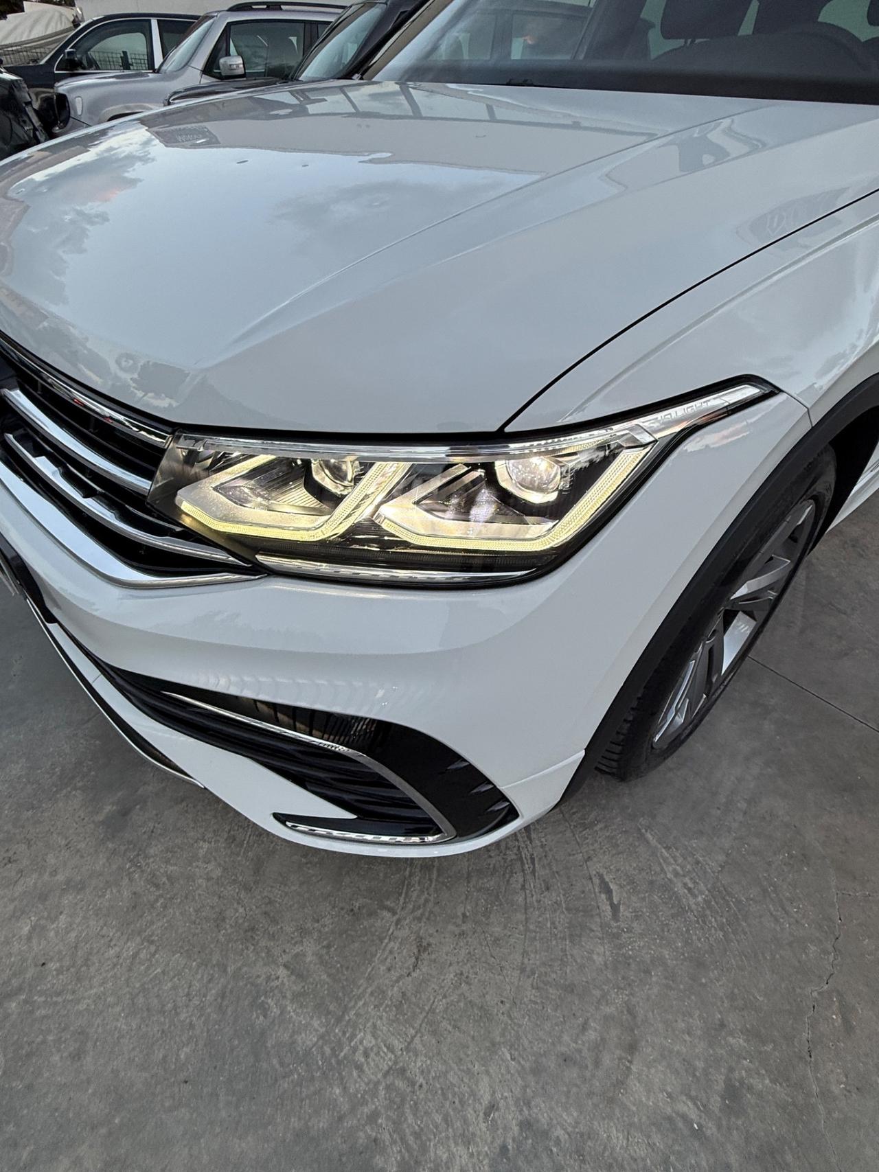 Volkswagen Tiguan 1.5 TSI 150 CV DSG ACT R-Line