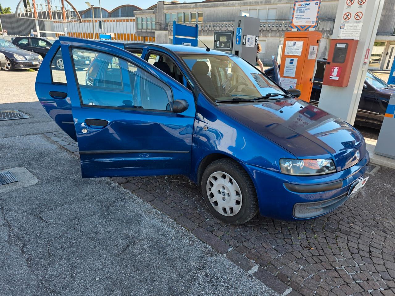 Fiat Punto 1.2i cat 5 porte ELX con 199.000km Neopatentati ok