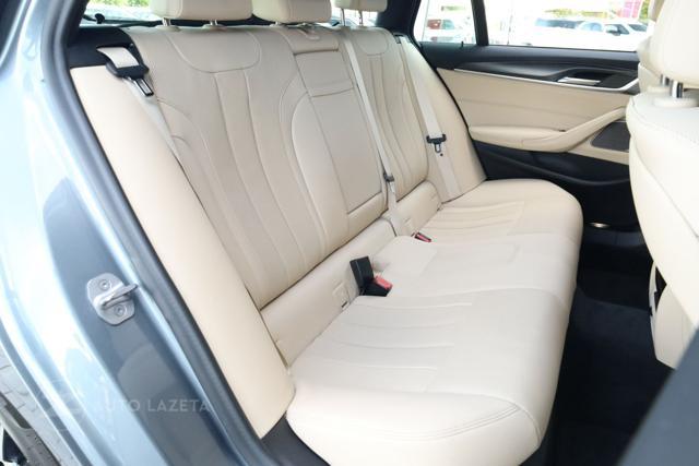BMW 518 520d 48V xDrive Touring Msport 4x4