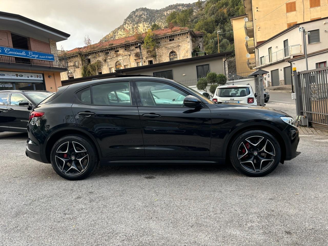 Alfa Romeo Stelvio 2.2 Turbodiesel 190 CV RWD FULL SUPER MY 21 - TETTO