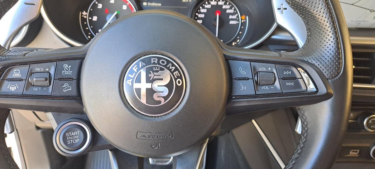Alfa Romeo Stelvio 2.2 Turbodiesel 190 CV AT8 Q4 Sprint - KM. 92.000 TAGLIANDATO!