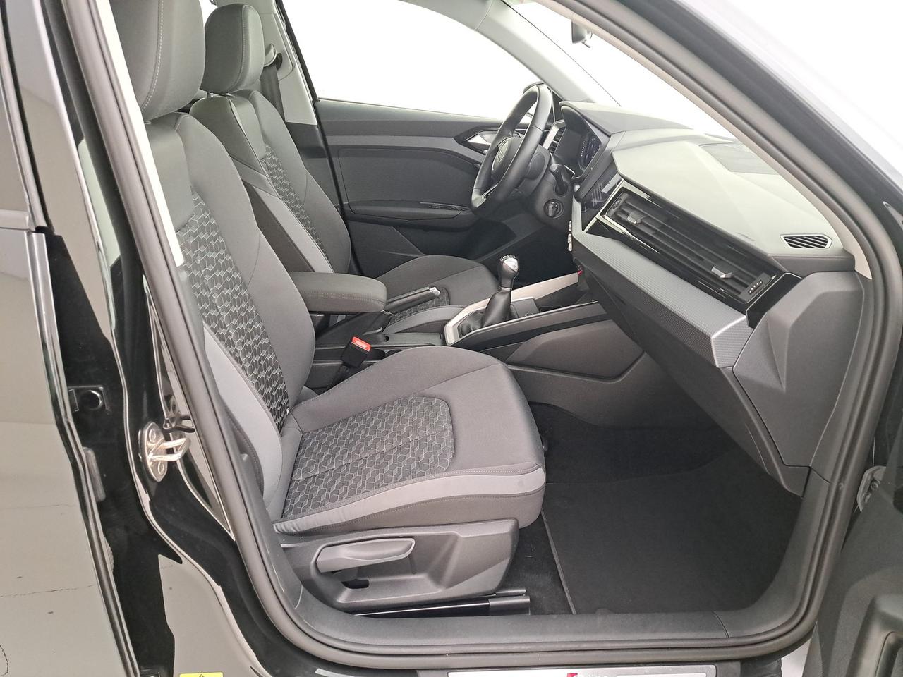 Audi A1 sportback 30 1.0 tfsi s line edition 110cv