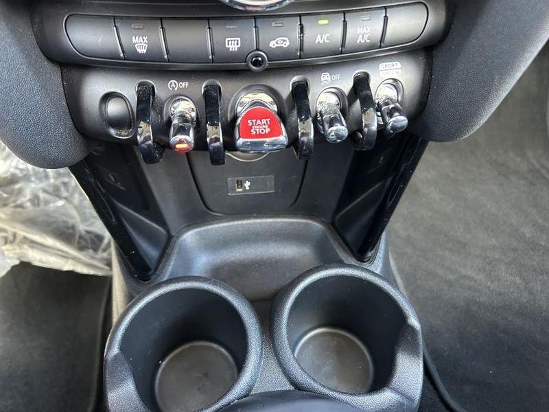 MINI Cooper 5p auto 136 cv 5 PORTE!! GARANZIA EUROPEA 12+