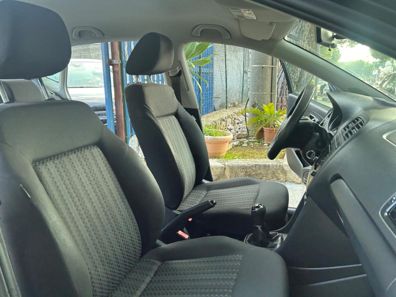 Volkswagen Polo 1.0 MPI 75 CV 5p. Business Comfortline