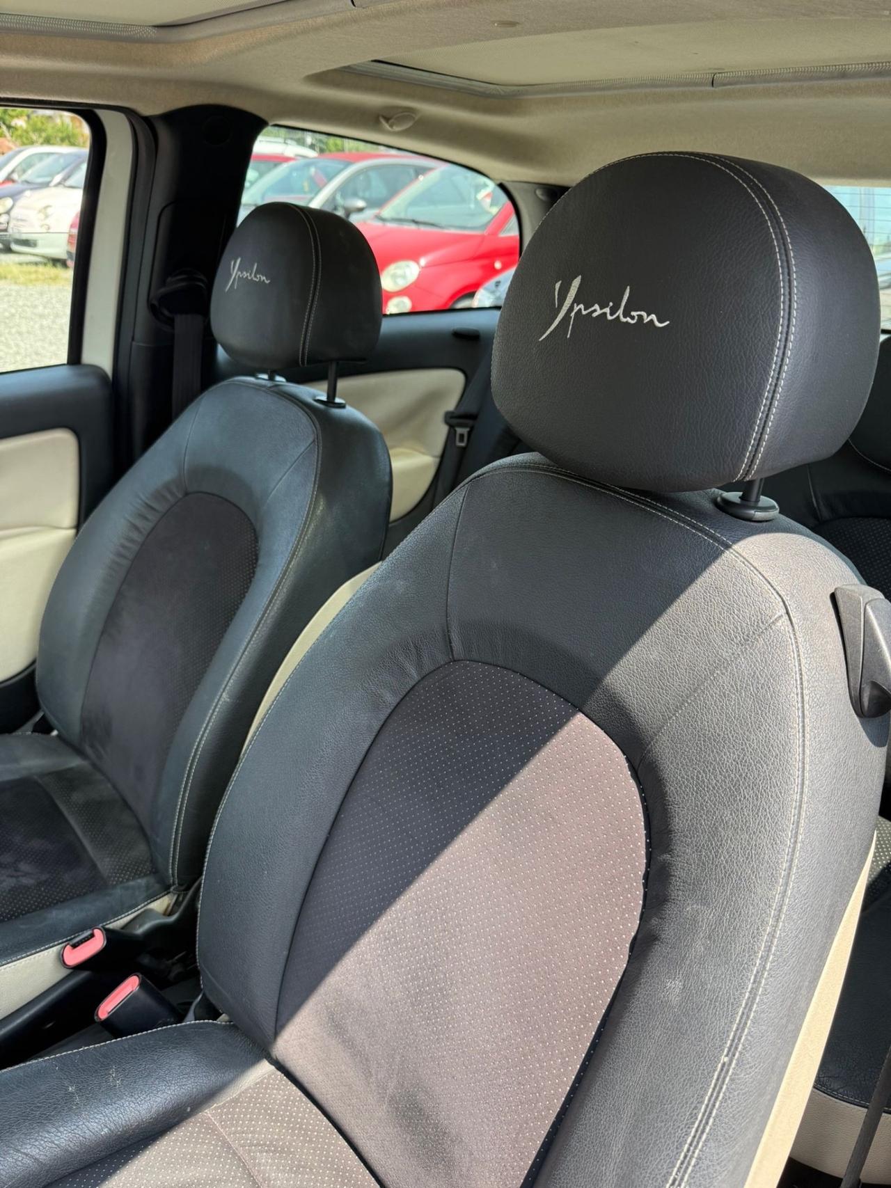 Lancia Ypsilon 1.4 Platino Ecochic GPL tetto apribile