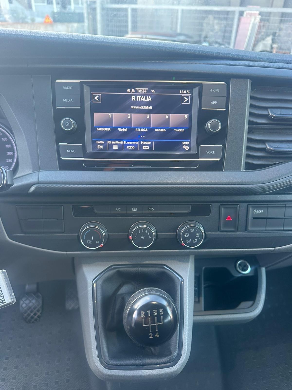 Volkswagen Transporter 9 posti aziendale