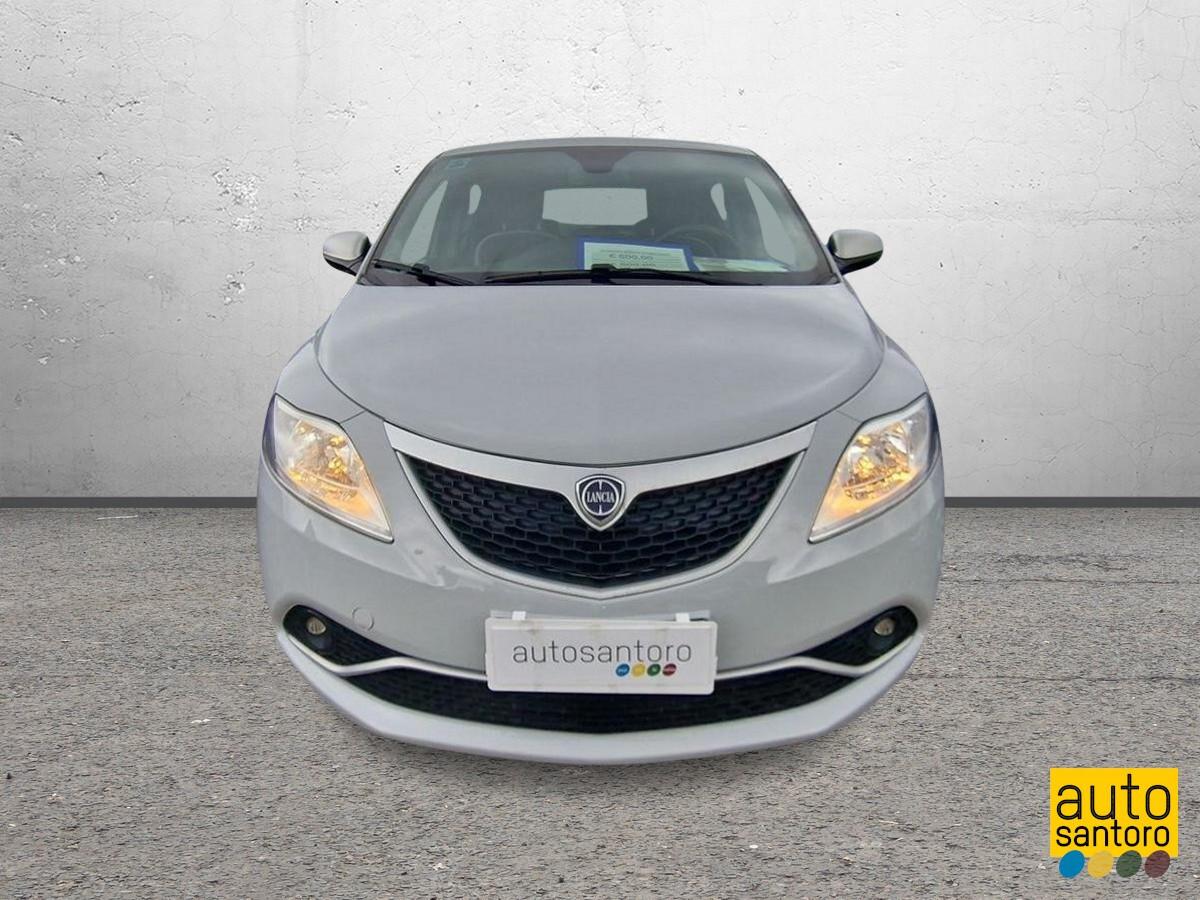 LANCIA YPSILON 900 SILVER