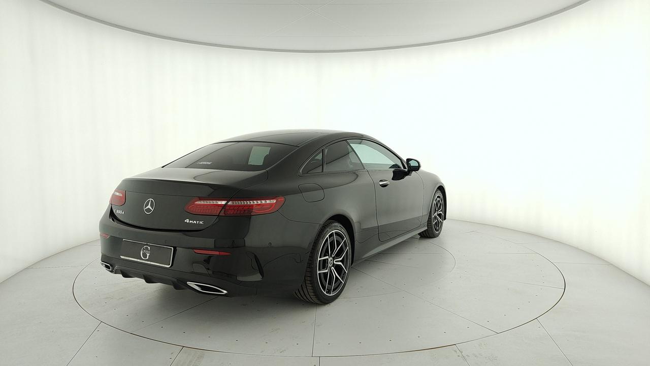 Mercedes-Benz E Coupe 300 d mhev (eq-boost) Premium Plus 4matic auto