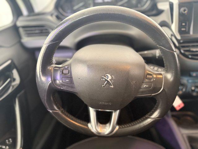 PEUGEOT 208 1° serie PureTech 82 5 porte Allure