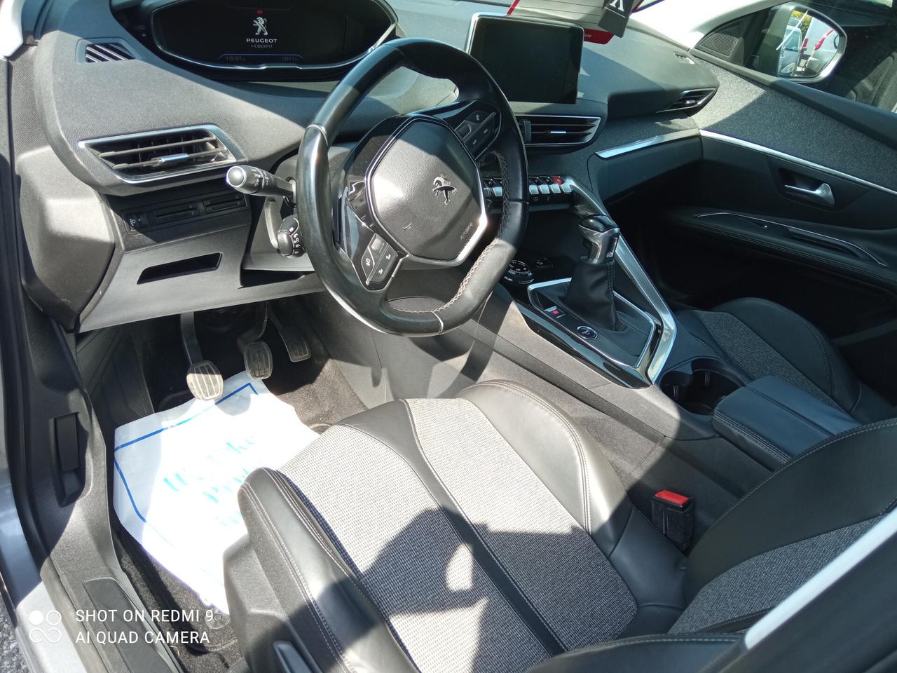 Peugeot 3008 BlueHDi 130 S&S Allure 5P