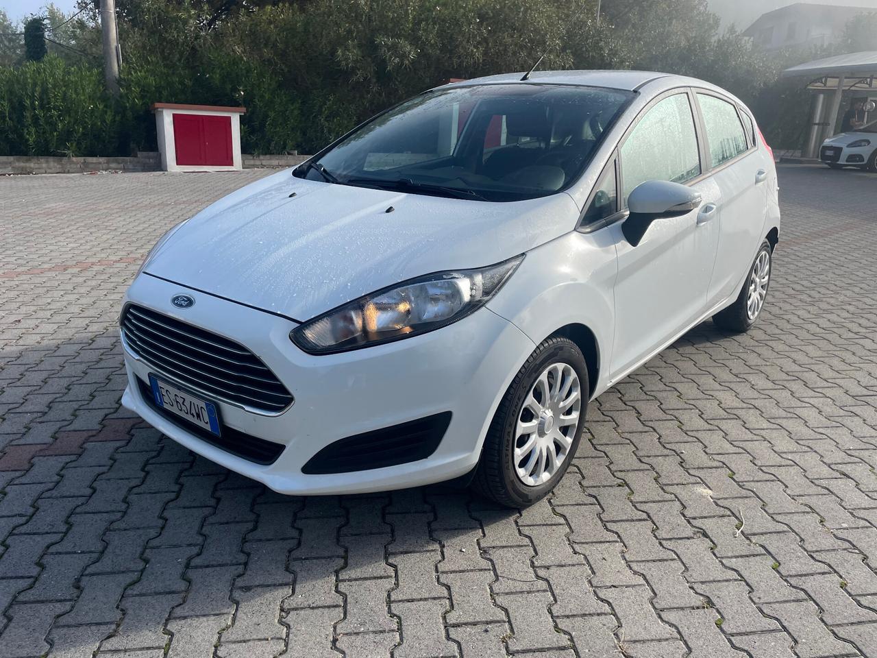Ford Fiesta 1.4 5p. Bz.- GPL Titanium