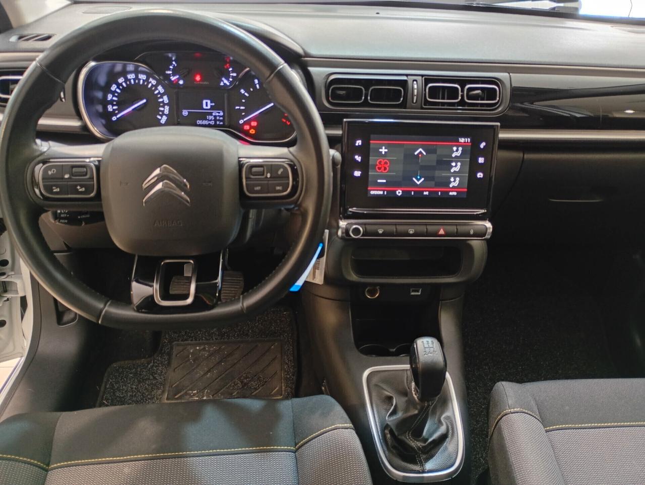 Citroen C3 BlueHDi allestimento Shine