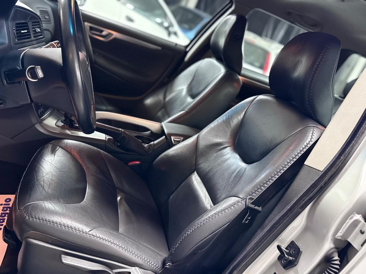 Volvo XC70 CROSS COUNTRY 2.4 Diesel 185cv 2007