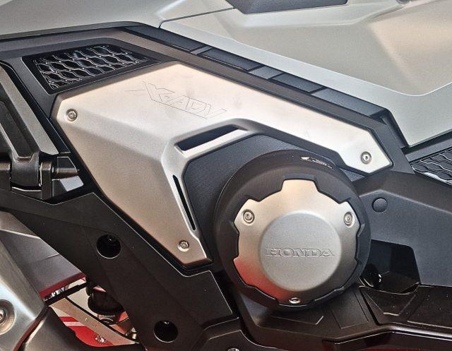 HONDA X-ADV 750 2025