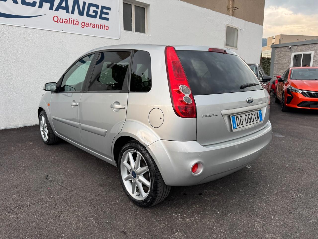 Ford Fiesta 1.4 TDCi 5p. Ghia