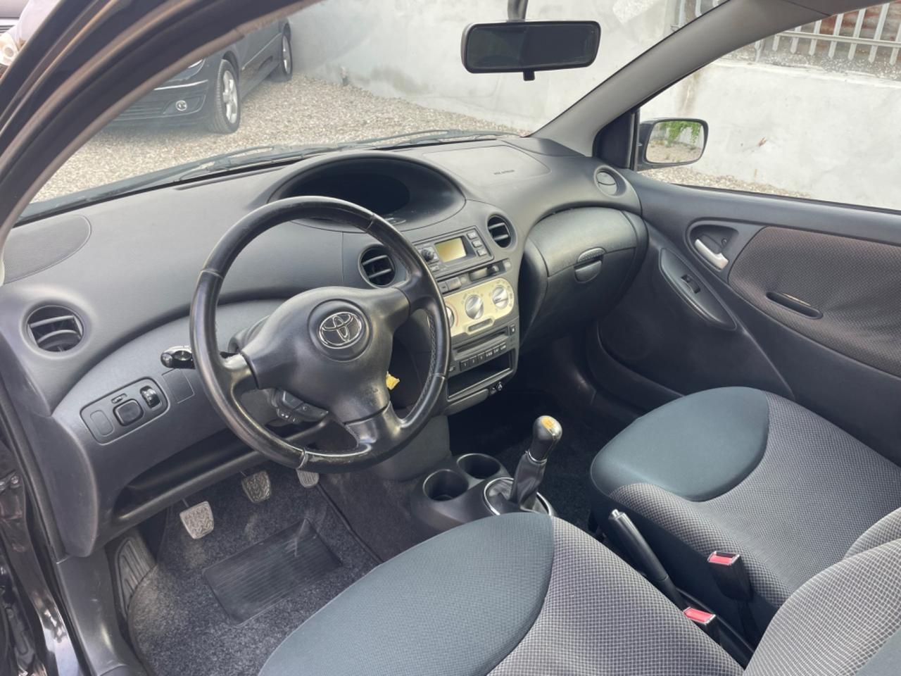 Toyota Yaris 1.0i 16V cat 3 porte Sol Perfetta !