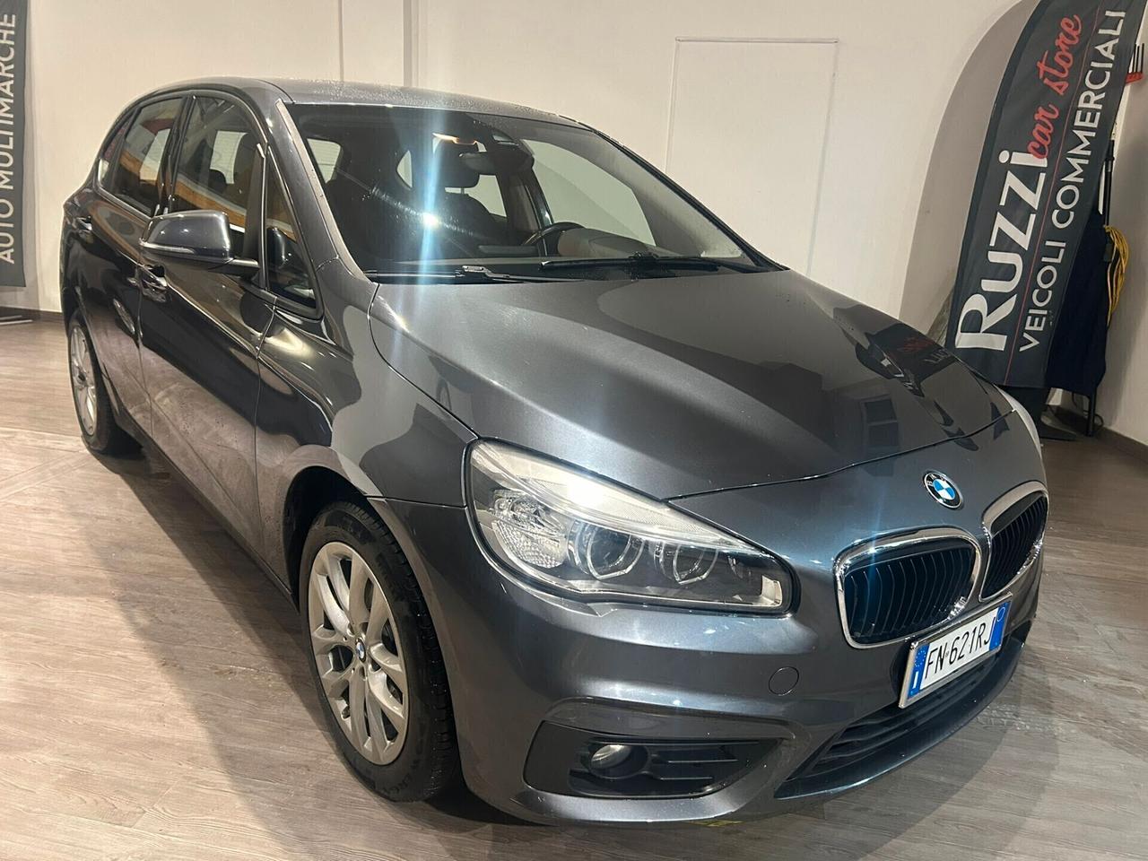 Bmw 2er Active Tourer 218d Luxury
