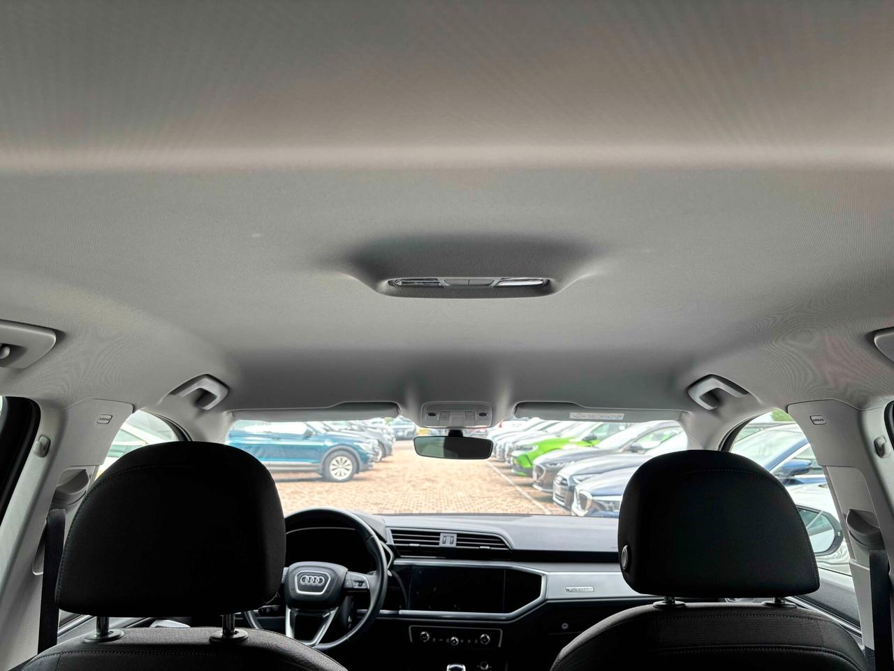 Audi Q3 35 TDI quattro S tronic Business