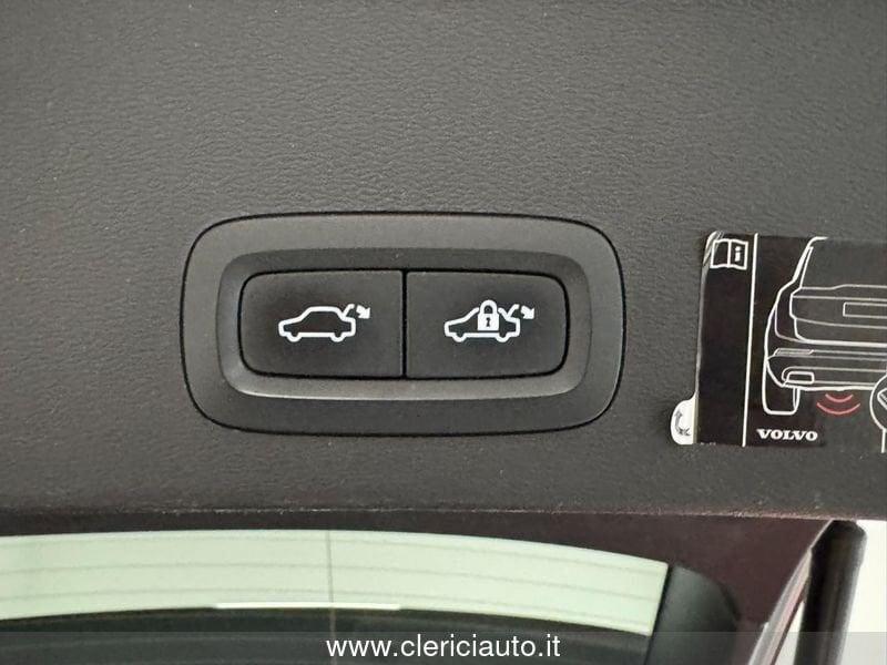 Volvo XC40 D3 AWD Geartronic R-design
