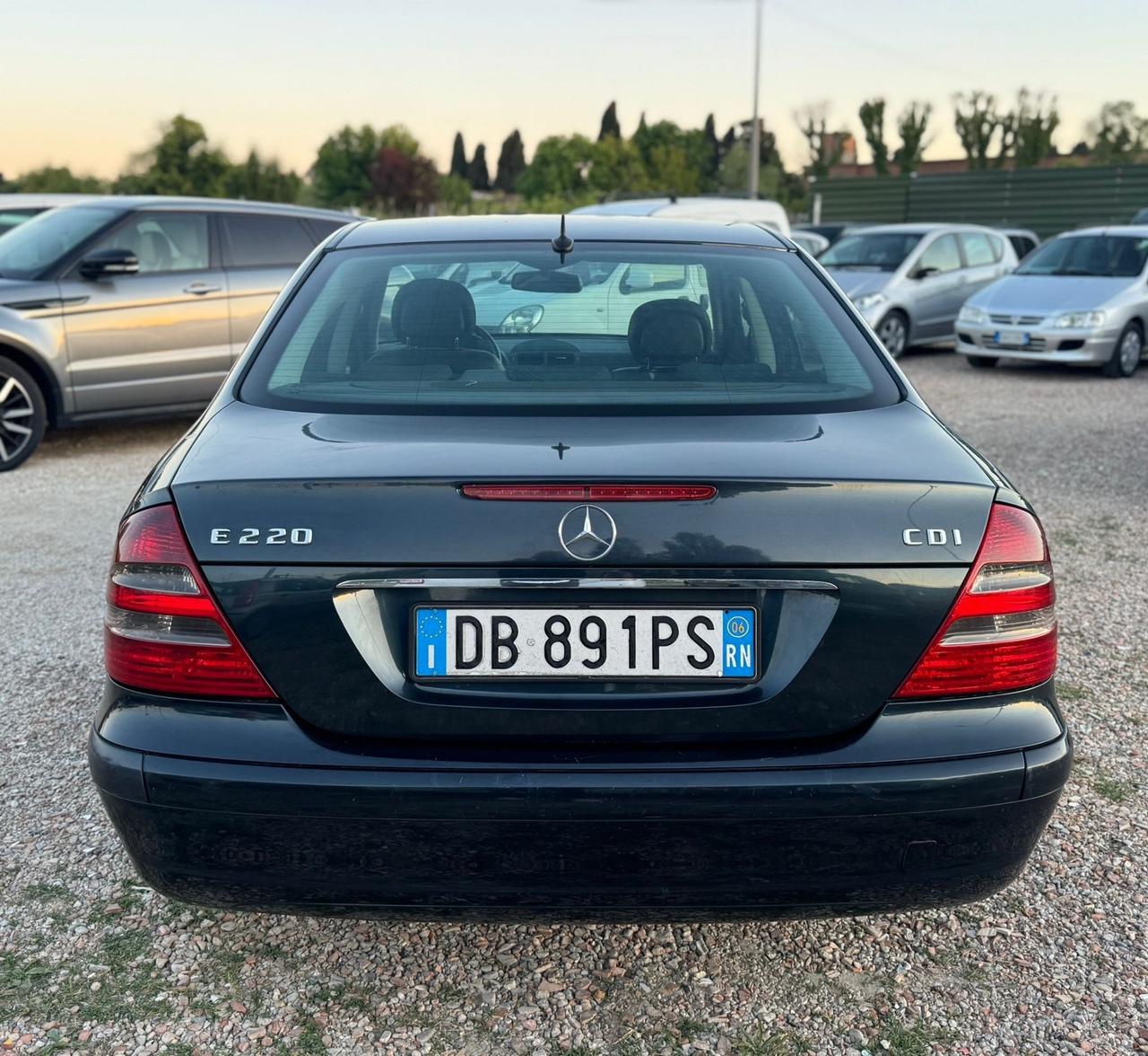 Mercedes-benz E 200 CDI cat Avantgarde