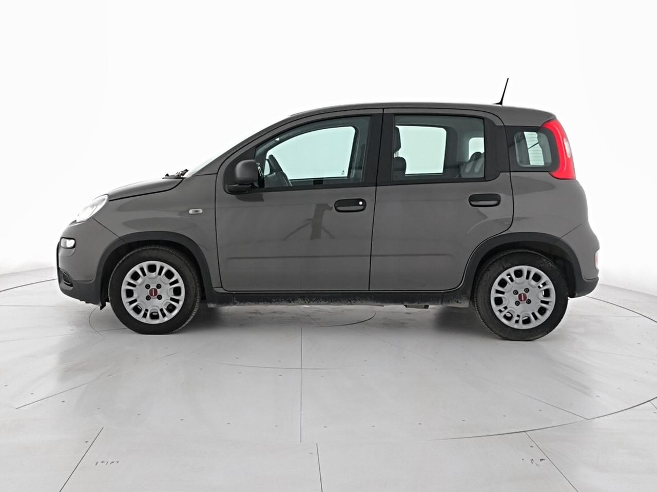 Fiat Panda 1.0 firefly hybrid 70cv 5 Posti