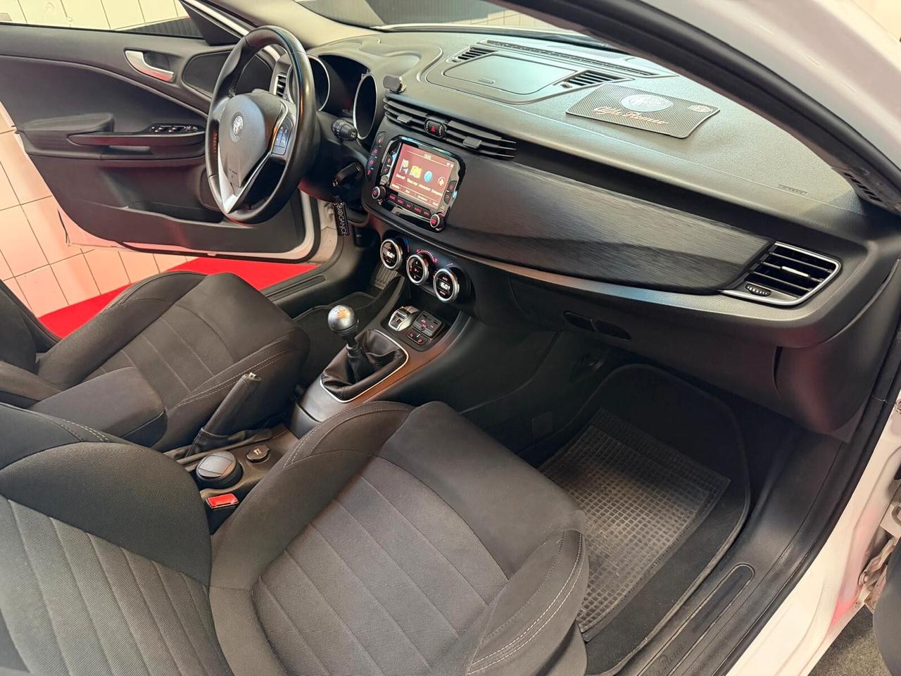 Alfa Romeo Giulietta 1.4 Turbo 120 CV Distinctive