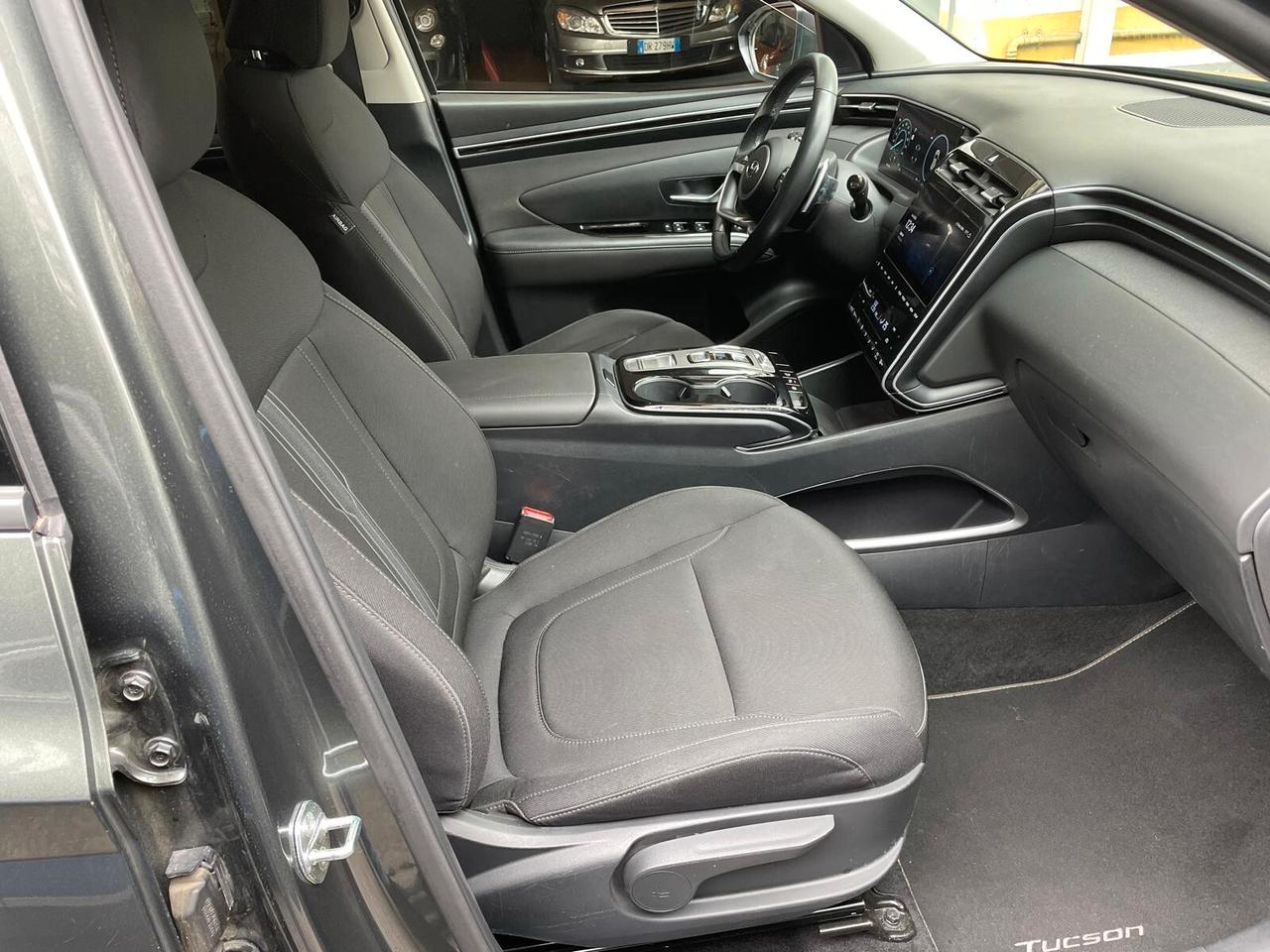 Hyundai Tucson 1.6 HEV 4WD aut. Exellence