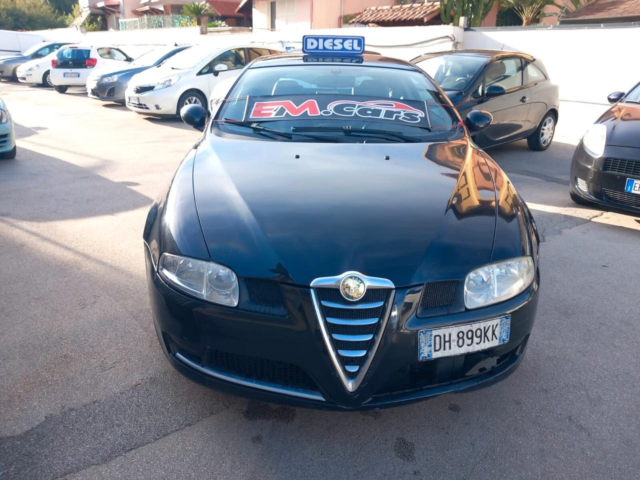 Alfa Romeo GT 1.9 JTDM Distinctive Q2