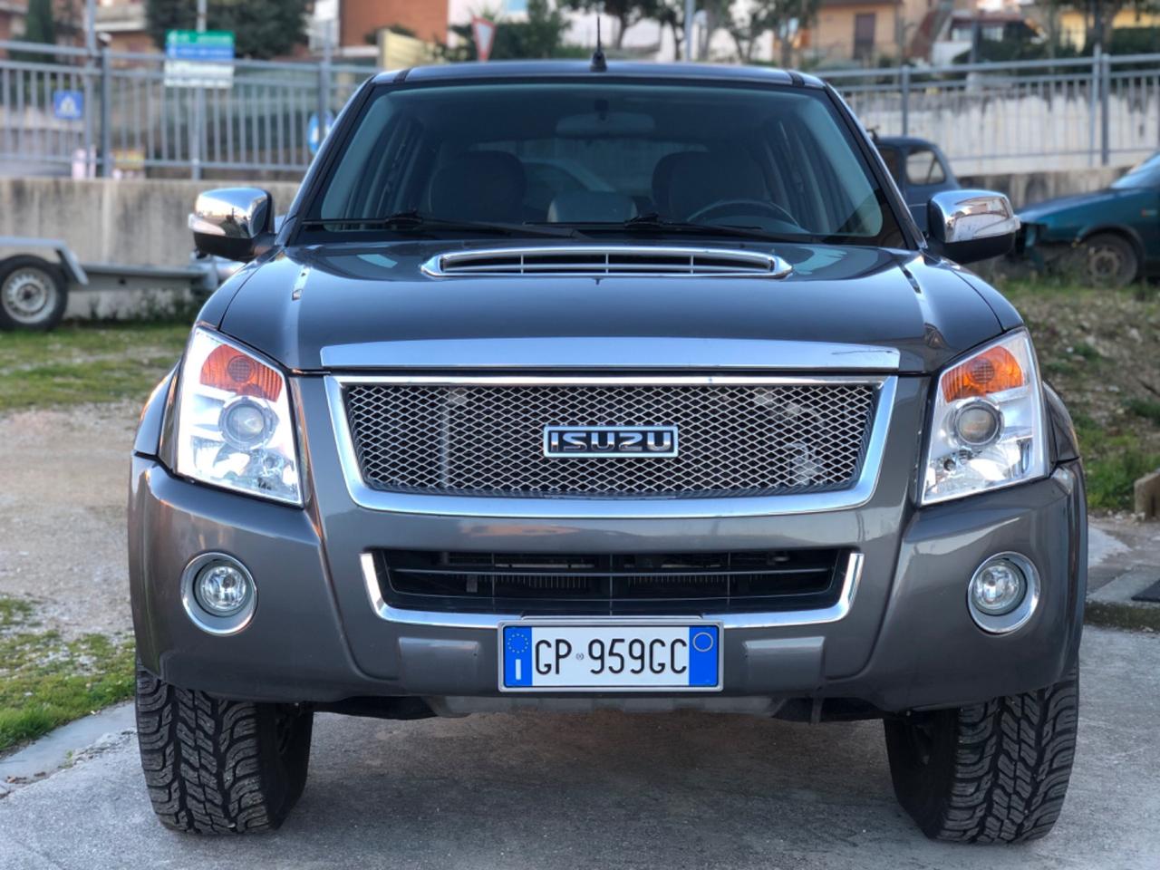 Isuzu D-Max 3000 tdi preparato