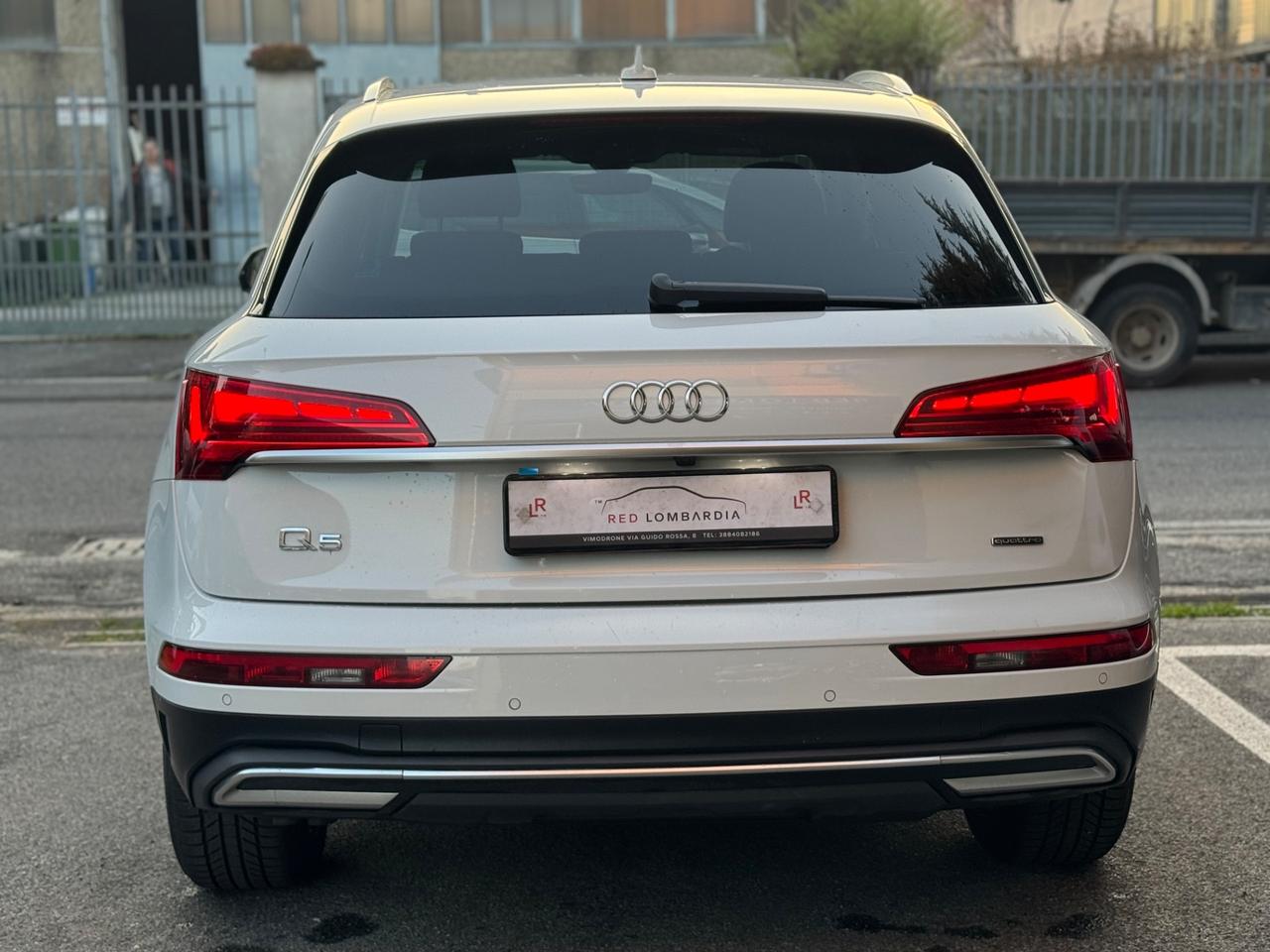 Audi Q5 40 TDI 204 CV quattro S tronic line plus