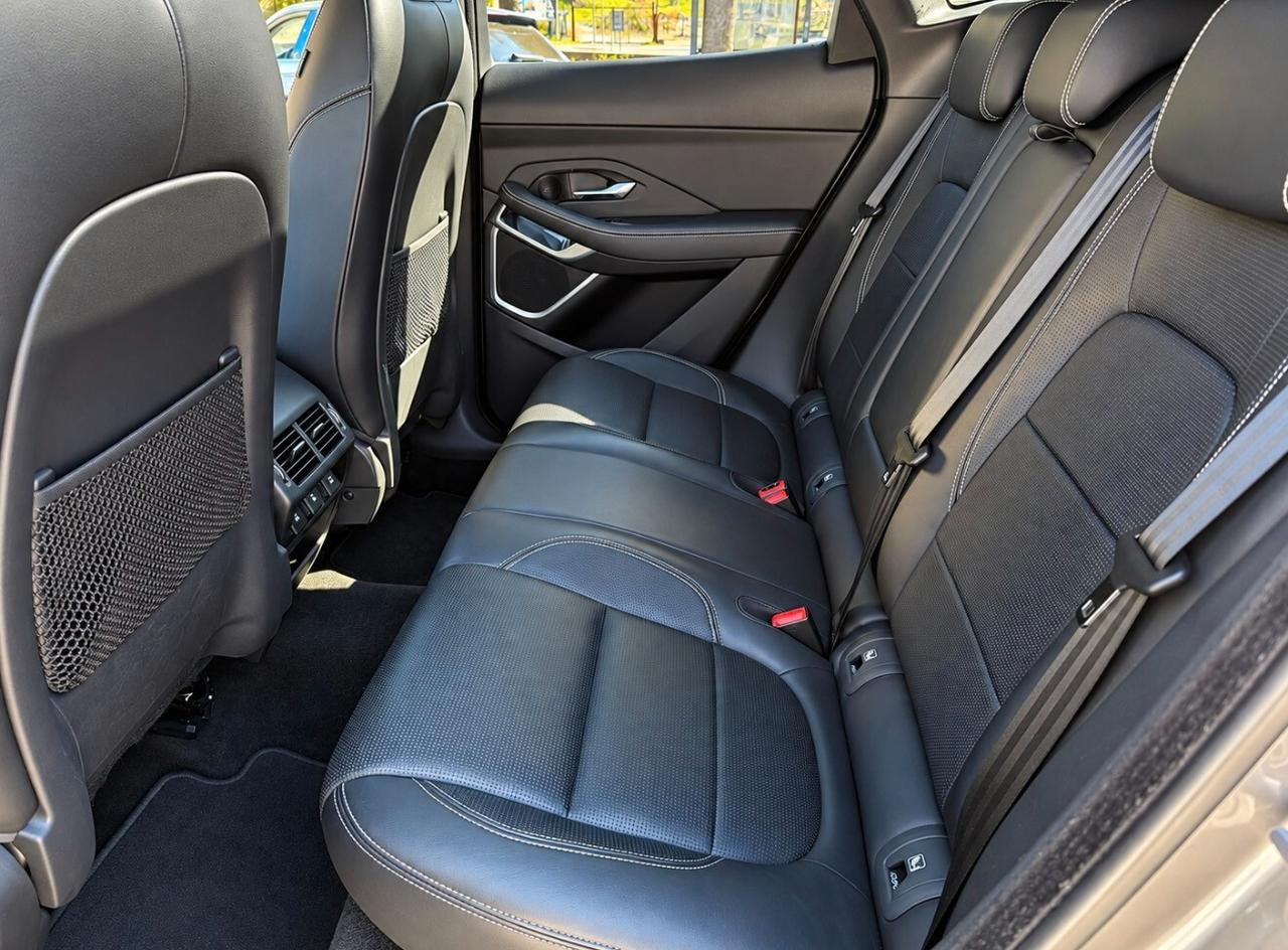 Jaguar E-Pace 2.0D 180 CV AWD aut. R-Dynamic HSE