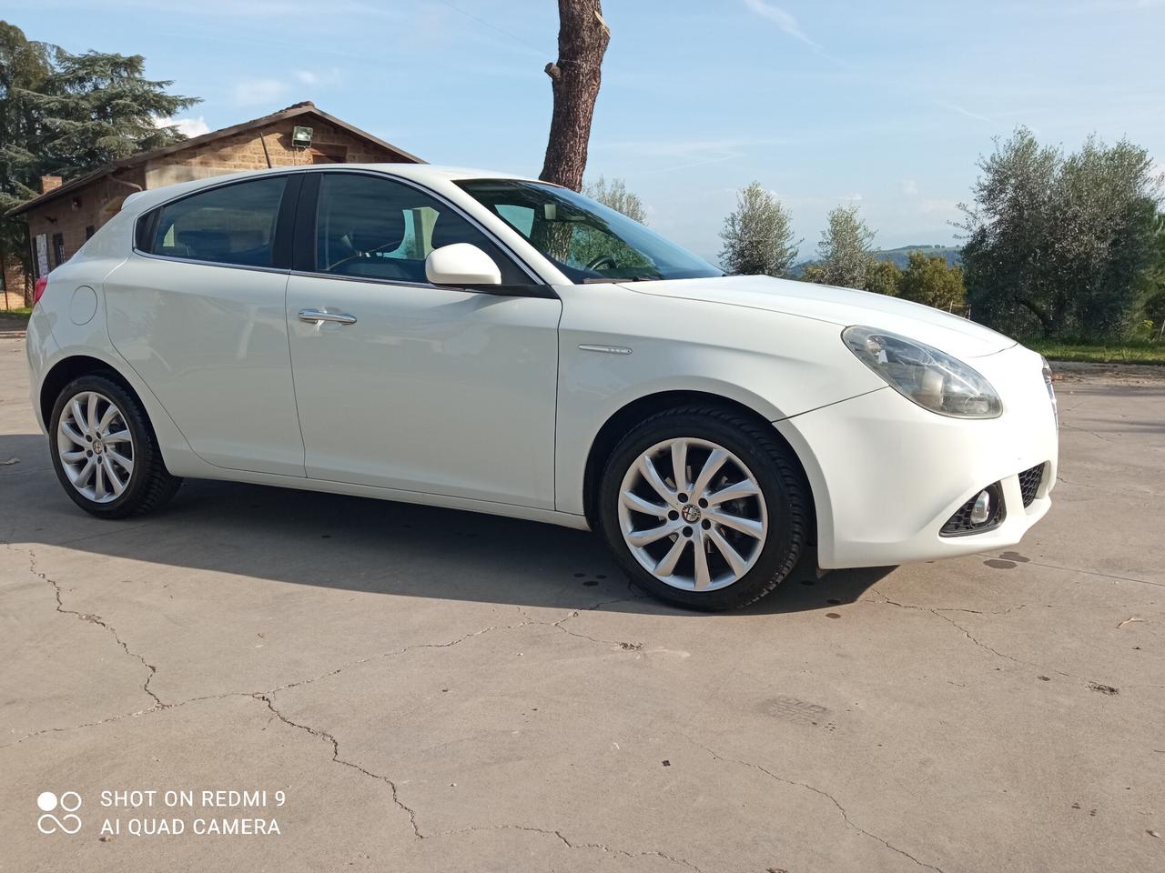 Alfa Romeo Giulietta 1.6 JTDm-2 105 CV Distinctive