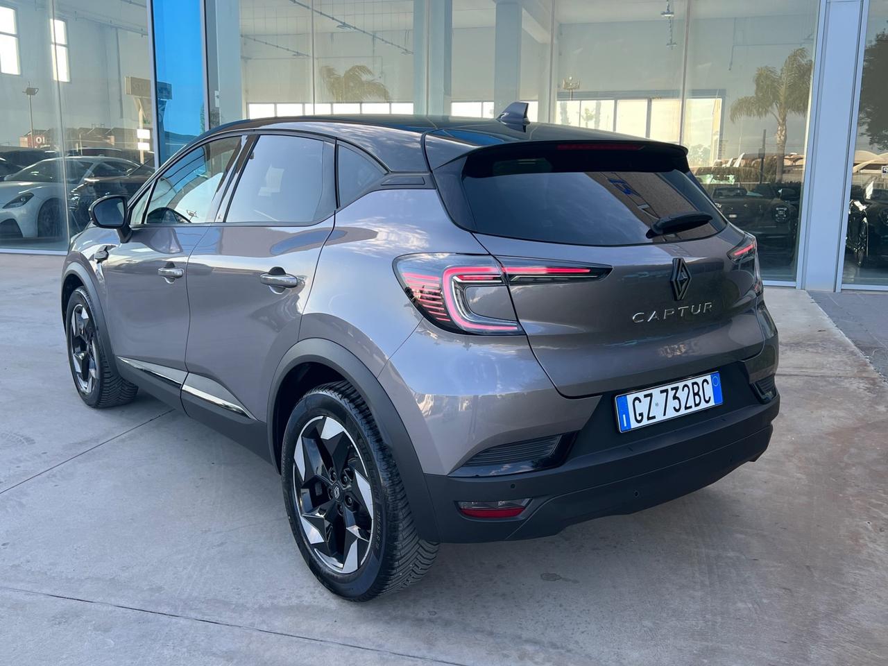 Renault Captur TCe 90 CV Techno Possibilità noleggio no scoring