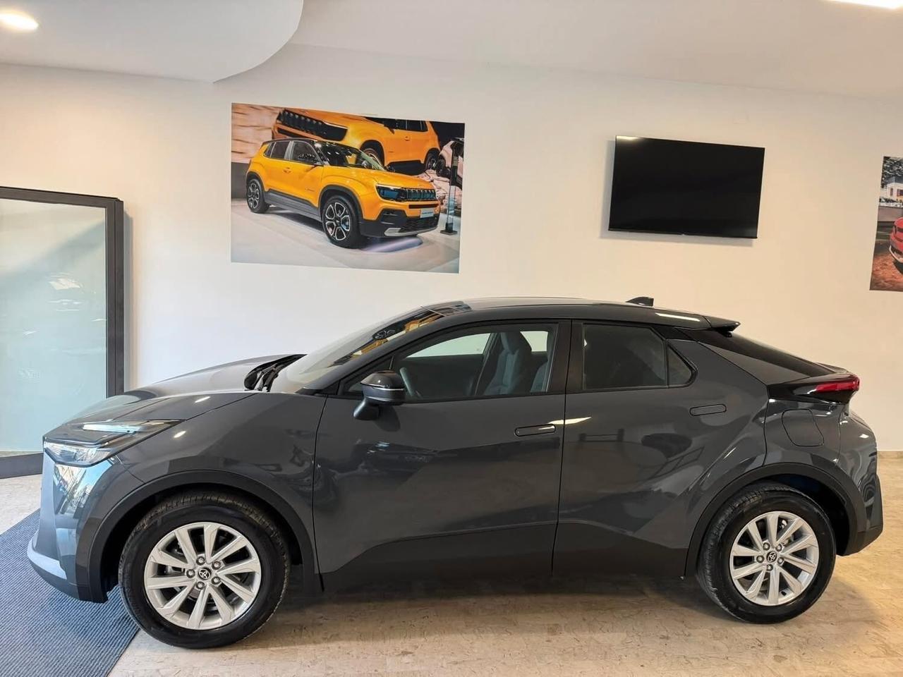 Toyota C-HR Nuova Full Hybrid FWD 140 Cv. Active