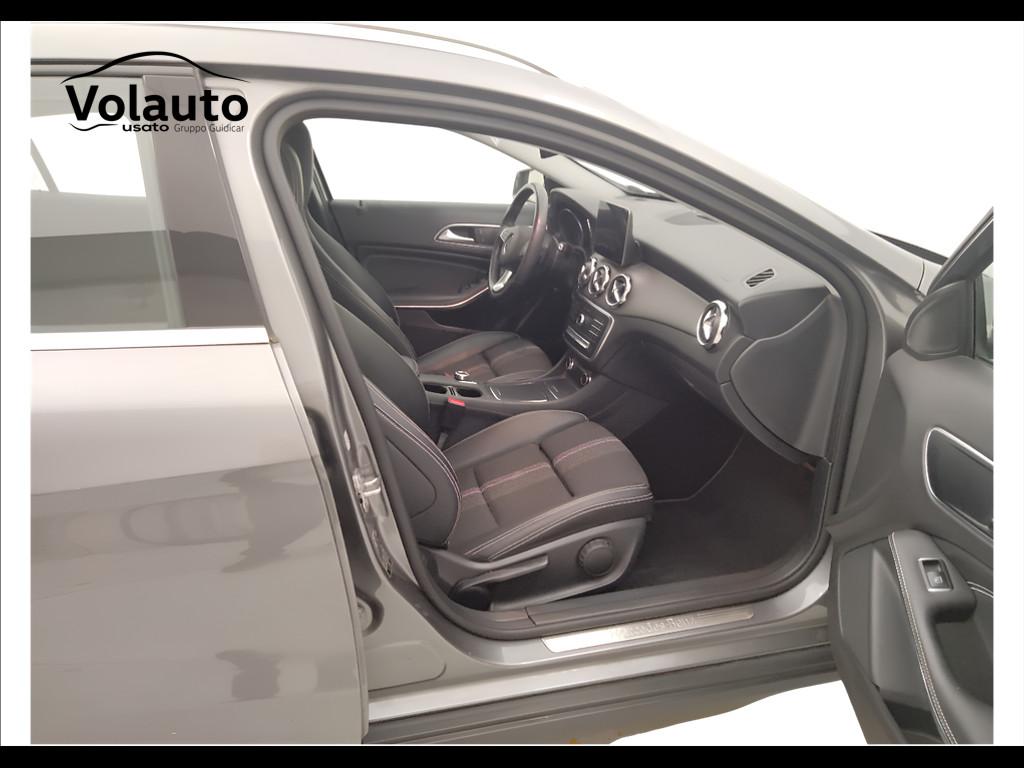 Mercedes-Benz GLA-X156 2017 - GLA 200 Sport auto