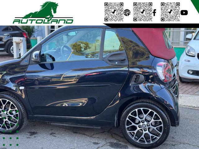 SMART ForTwo EQ cabrio Suitered (22kW) Ricarica Rapida