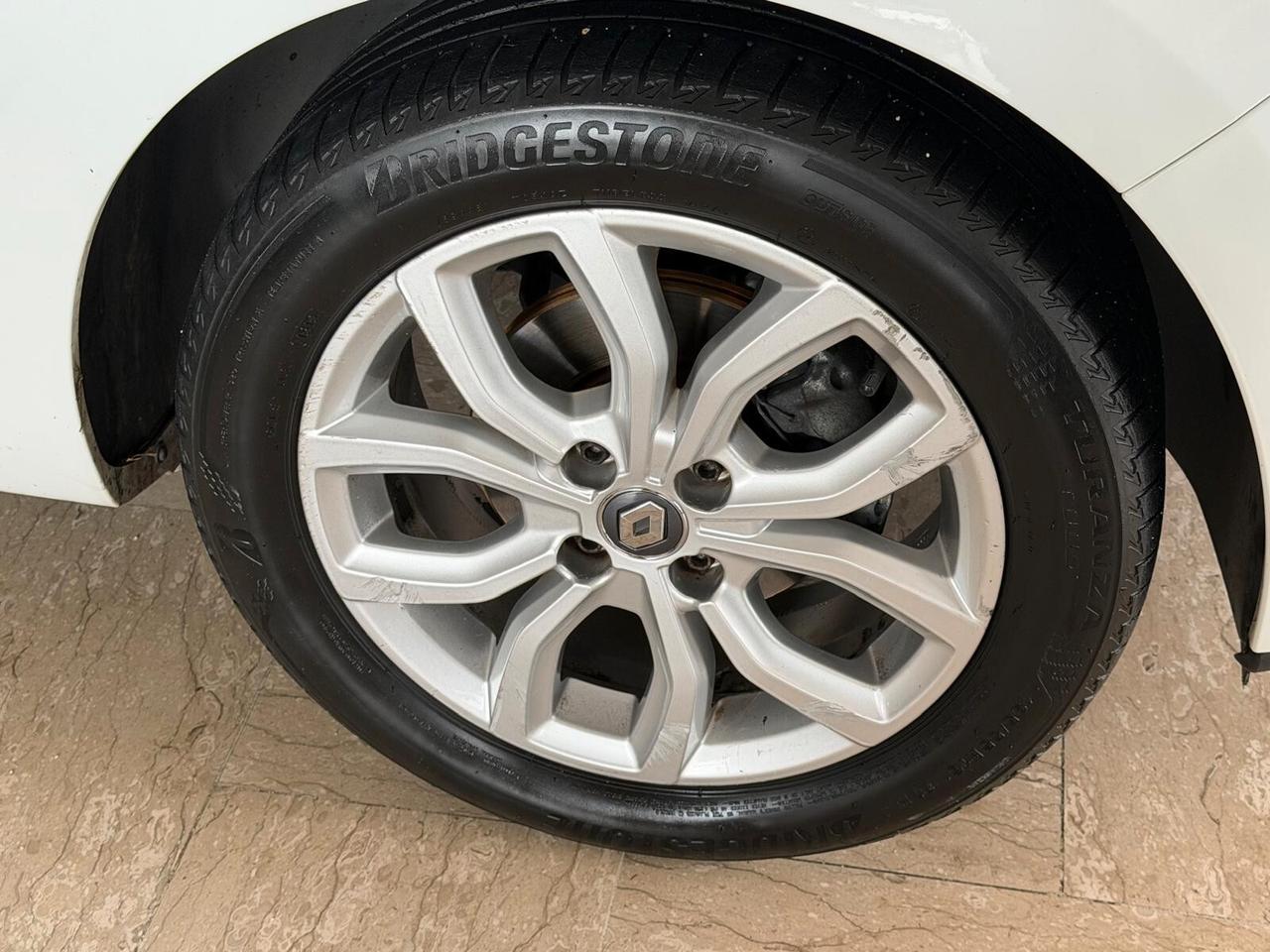 Renault Clio 0.9 TCE 90 cv. BUSINESS (Imp. GPL)