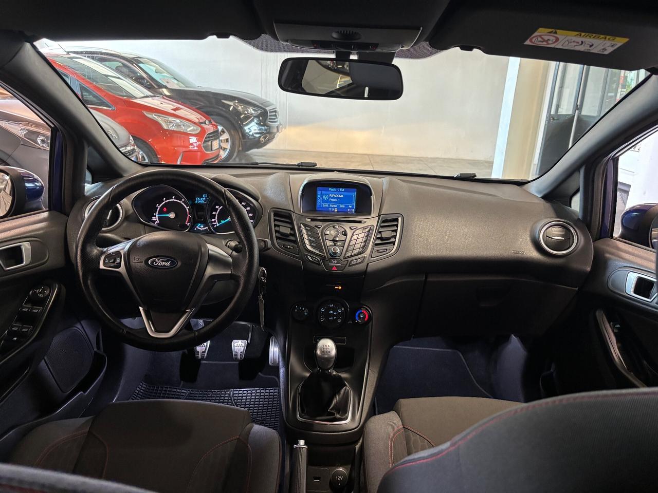 Ford Fiesta 1.0 BENZINA ST-Line