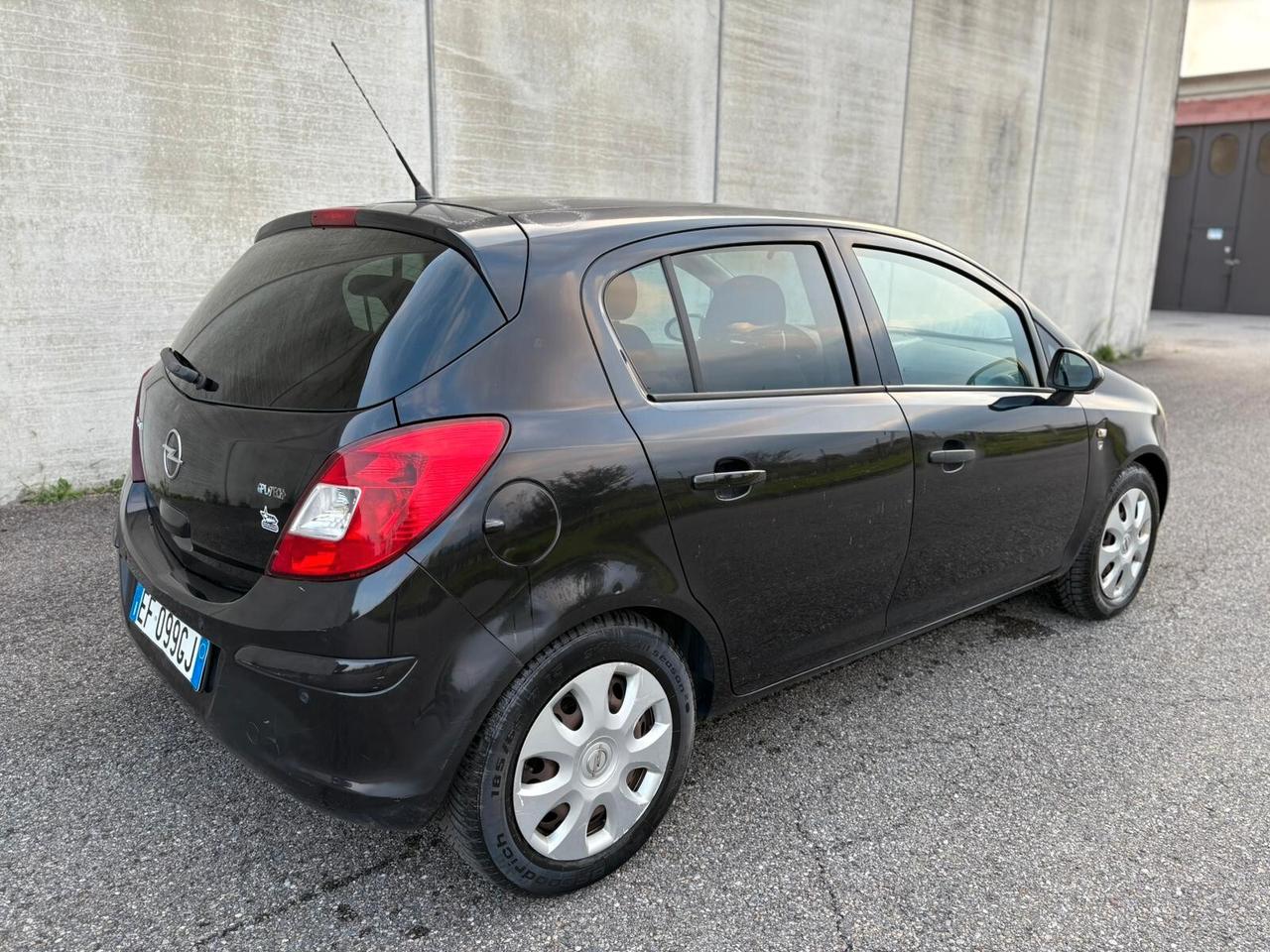 Opel Corsa 1.2 80CV 5 porte GPL-TECH 2030