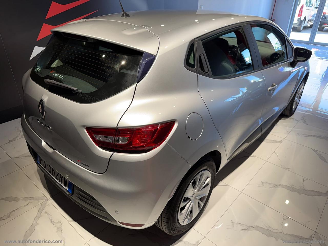 RENAULT Clio dCi 8V 75 CV 5 porte Life