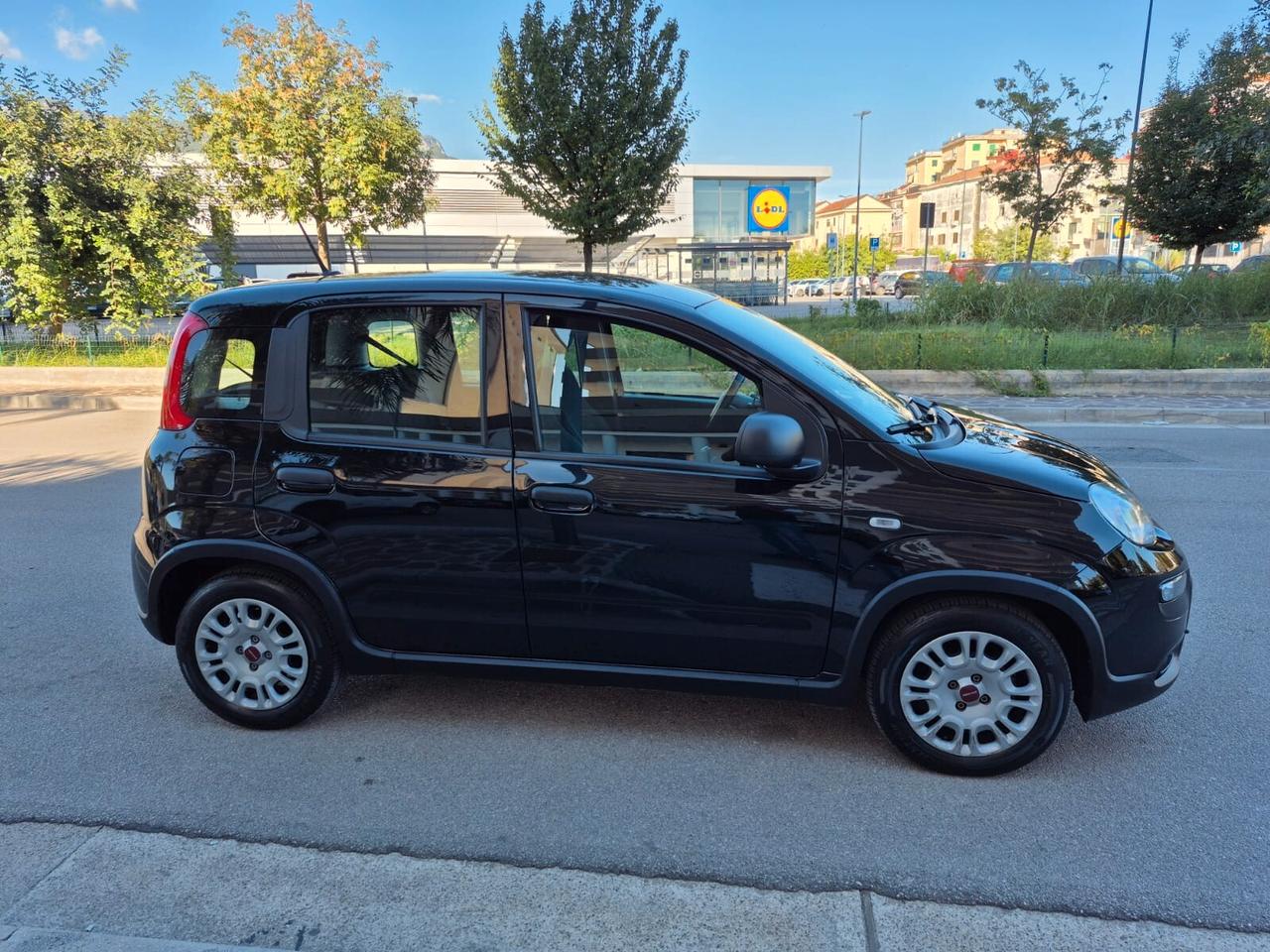 Fiat Panda 1.0 FireFly S&S Hybrid Red