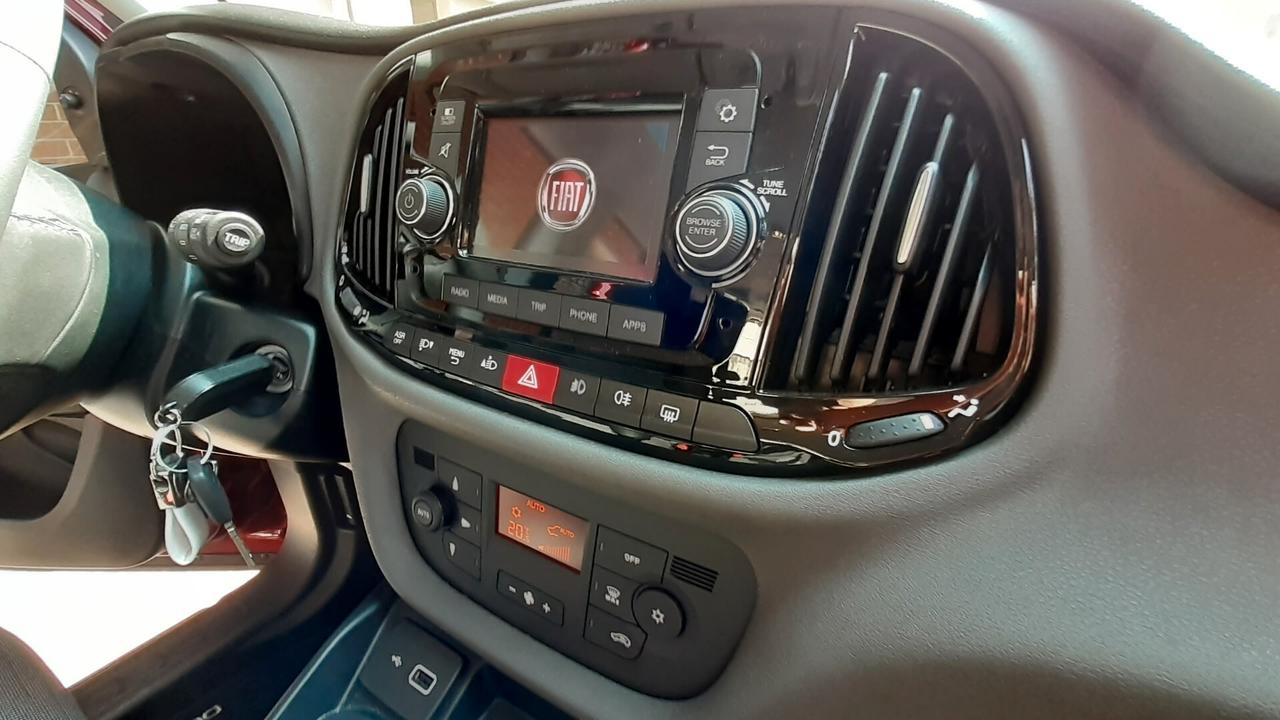 Doblo disabili pianale ribassato benzina 16.561 KM!