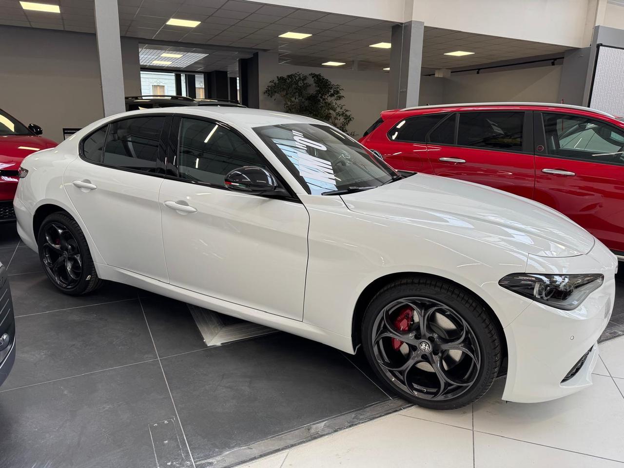 ALFA ROMEO Giulia 2.2 t Tributo Italiano Q4 210cv auto