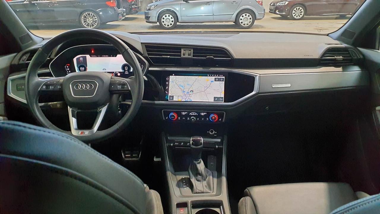 Audi Q3 SPORTBACK 35 TDI S tronic S line Edition / PELLE / R19