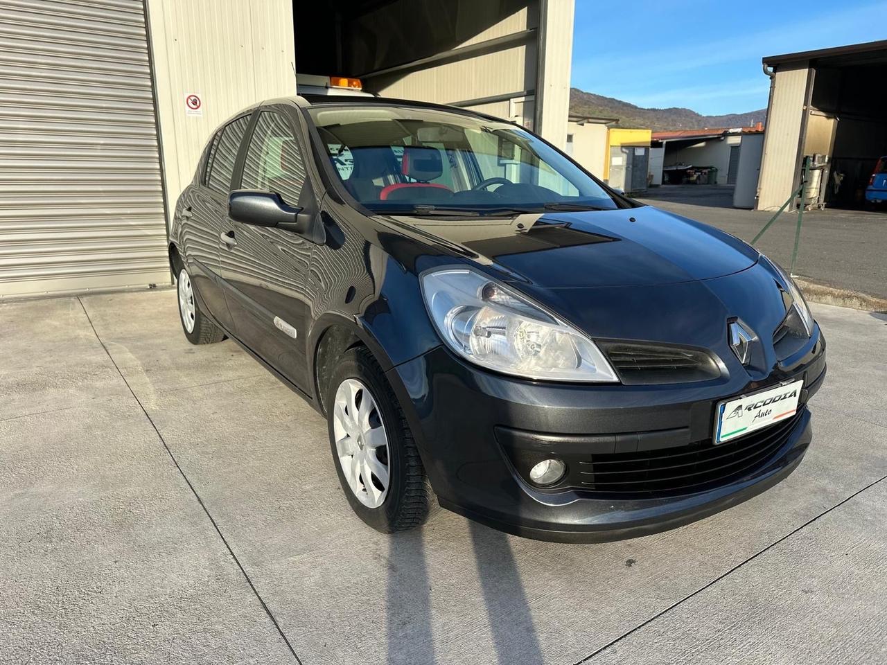 Renault Clio 1.5 dCi 85CV 5 porte Le Iene