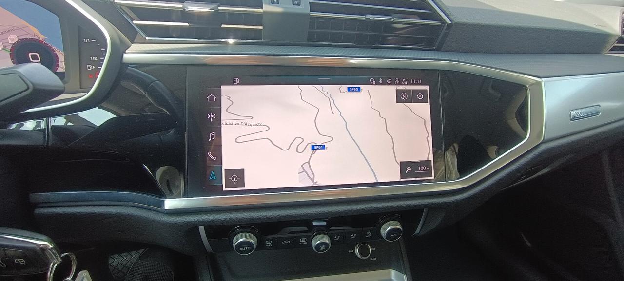 Audi Q3 35 TDI S tronic Business