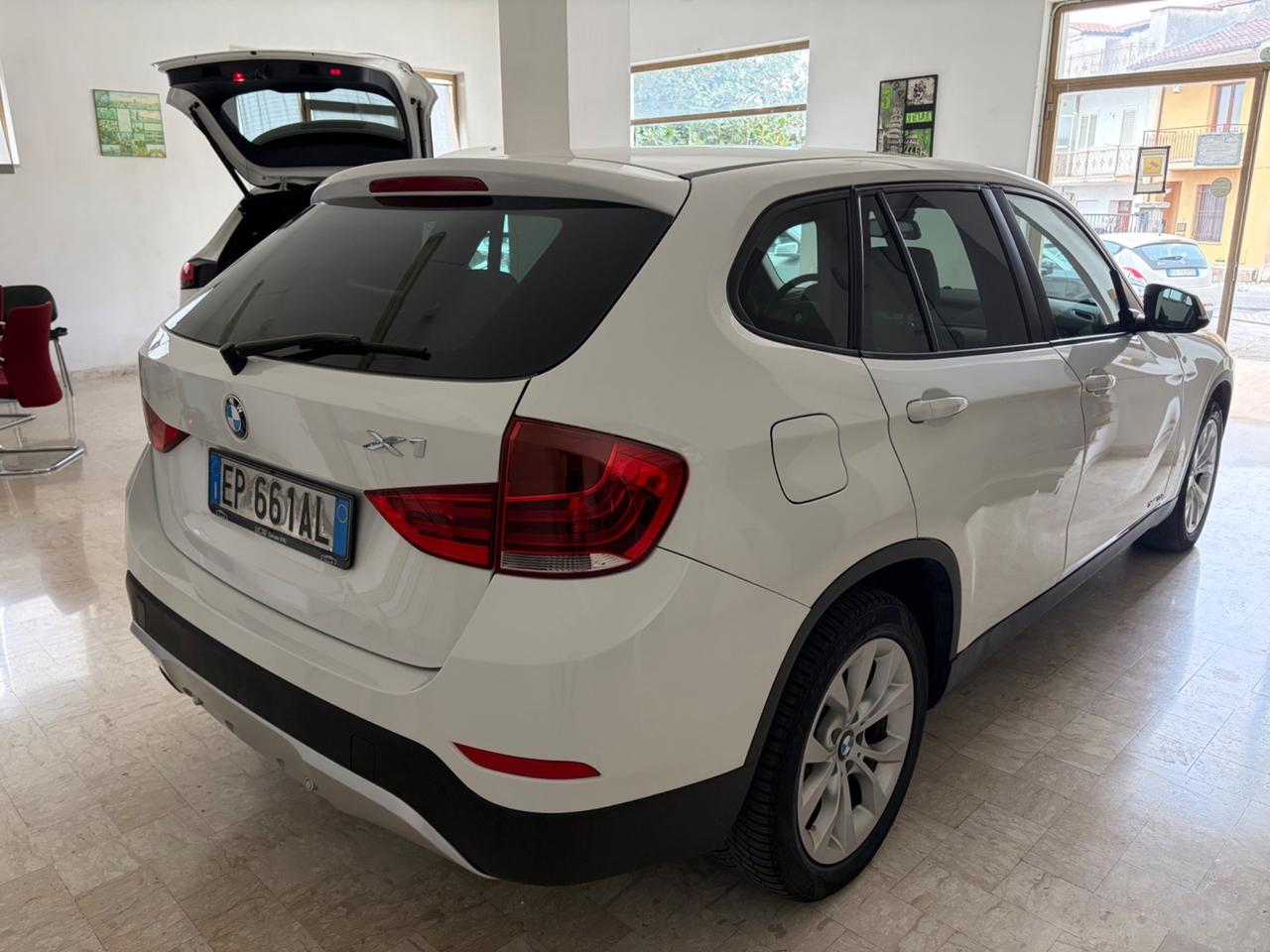 BMW X1 xDrive18d SPORT LINE 130.000 KM