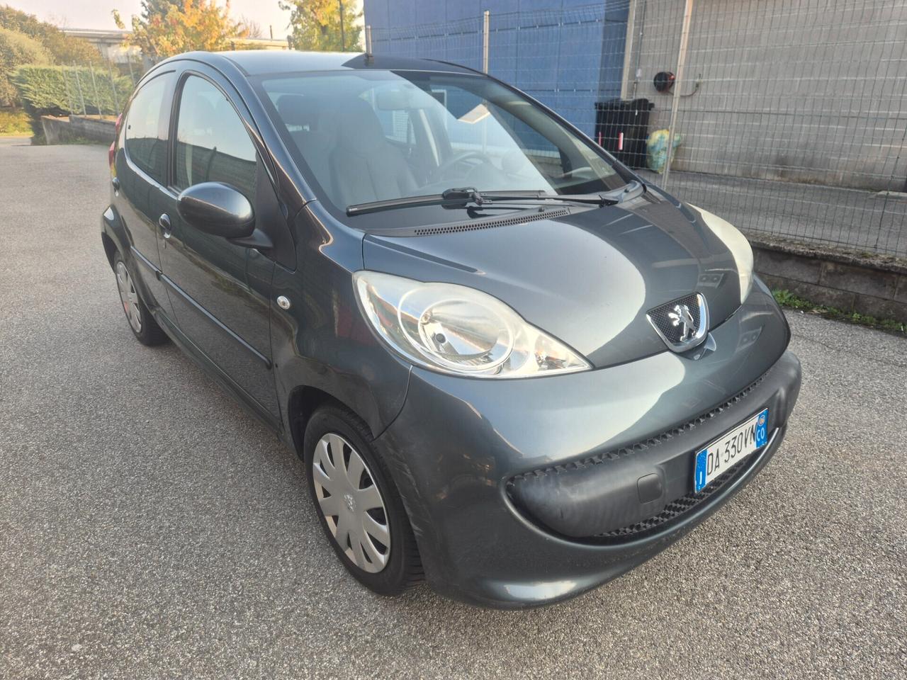 Peugeot 107 1.4 HDi 5p. Sweet Years